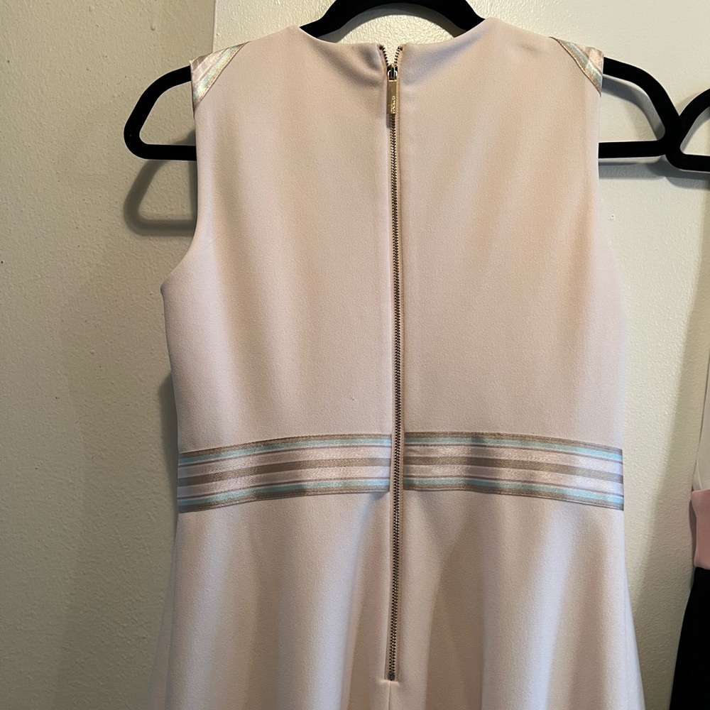 Calvin Klein size 8 and Connected 6 - Picture 5 of 8